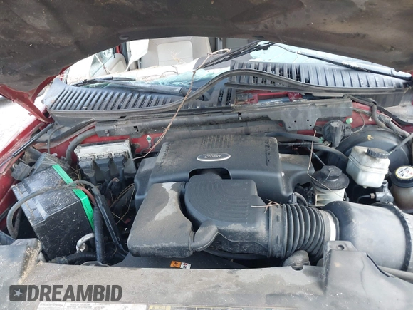 2004 Ford Expedition Eddie Bauer with VIN 1FMFU17L04LA64558, listed as a IAAI auction lot 42558299 with Not provided miles and . Bid and sale history available at DreamBid. Image 10.