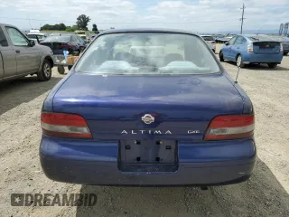 1995 Nissan Altima XE with VIN 1N4BU31D8SC156116, listed as a Copart auction lot 53630105 with 106,127 mi miles and Salvage Title. Bid and sale history available at carsss.com. Image 6.