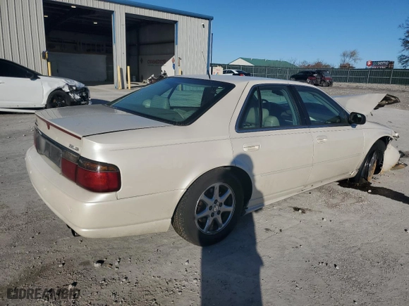 2001 Cadillac Seville Luxury SLS w/Monochrome Pkg with VIN 1G6KS54Y81U270381, listed as a Copart auction lot 81388874 with 0 mi miles and Salvage Title. Bid and sale history available at carsss.com. Image 3.