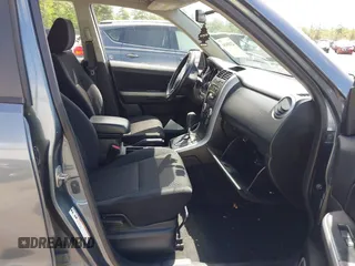2006 Suzuki Grand Vitara с VIN JS3TD941664103676, выставлен на аукционе IAAI как лот 42489484 с пробегом 213 711 миль миль и . История ставок и продаж доступна на DreamBid. Изображение 5.