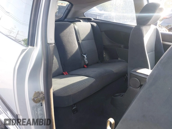 2001 Ford Focus ZX3 with VIN 3FAFP313X1R117916, listed as a IAAI auction lot 42123596 with 88,599 mi miles and . Bid and sale history available at DreamBid. Image 8.