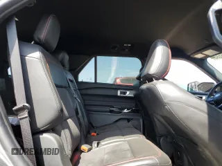 2022 Ford Explorer ST-Line с VIN 1FMSK7KH5NGA28935, выставлен на аукционе Copart как лот 52208595 с пробегом 59 924 миль миль и Списание • Salvage title. История ставок и продаж доступна на DreamBid. Изображение 11.