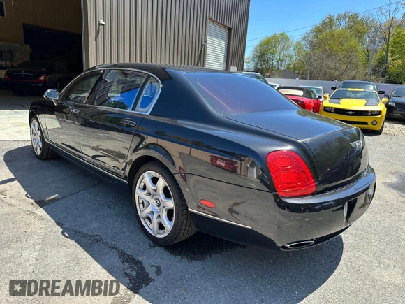 2008 Bentley Flying Spur with VIN SCBBR93W98C055885, listed as a Copart auction lot 55952445 with 81,286 mi miles and Clean Title. Bid and sale history available at DreamBid. Image 3.