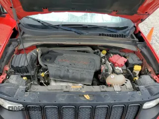 2020 Jeep Renegade Jeepster z VIN ZACNJAAB2LPL87851, wystawiony jako Copart lot #78611214 z przebiegiem 103 630 mil mil oraz Szkoda całkowita • Salvage title. Historia ofert i sprzedaży dostępna na DreamBid. Obrazek 12.