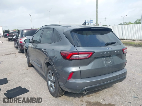 2024 Ford Escape ST-Line with VIN 1FMCU0MN9RUB43053, listed as a IAAI auction lot 41946502 with 5,669 mi miles and . Bid and sale history available at DreamBid. Image 3.