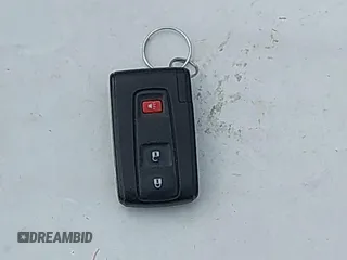 2006 Toyota Prius z VIN JTDKB20U963131145, wystawiony jako IAAI lot #41857847 z przebiegiem 113 251 mil mil oraz . Historia ofert i sprzedaży dostępna na DreamBid. Obrazek 11.