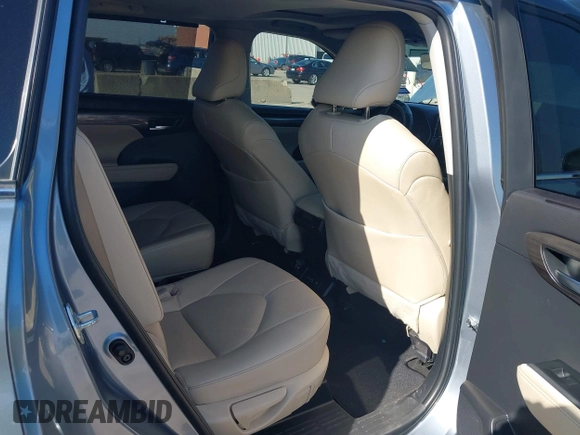 2023 Toyota Highlander L with VIN 5TDKDRAH9PS002343, listed as a IAAI auction lot 41607915 with 105,237 mi miles and . Bid and sale history available at DreamBid. Image 8.
