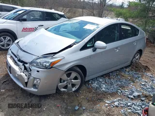 2010 Toyota Prius II with VIN JTDKN3DU0A0130869, listed as a IAAI auction lot 41879945 with 158,259 mi miles. Bid and sale history available at carsss.com. Image 2.