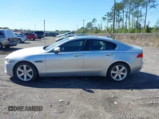 2018 Jaguar XE 25t Premium with VIN SAJAD4FX7JCP34771, listed as a IAAI auction lot 41811274 with 47,021 mi miles. Bid and sale history available at carsss.com. Image 14.