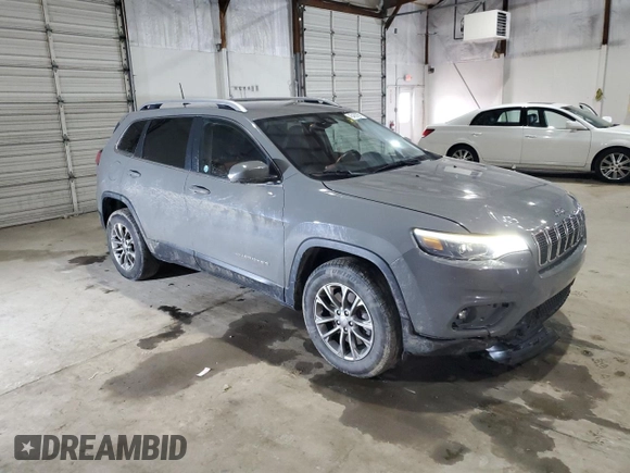 2019 Jeep Cherokee Latitude Plus с VIN 1C4PJMLB0KD398399, выставлен на аукционе Copart как лот 45468265 с пробегом 74 870 миль миль и Списание • Salvage title. История ставок и продаж доступна на DreamBid. Изображение 4.