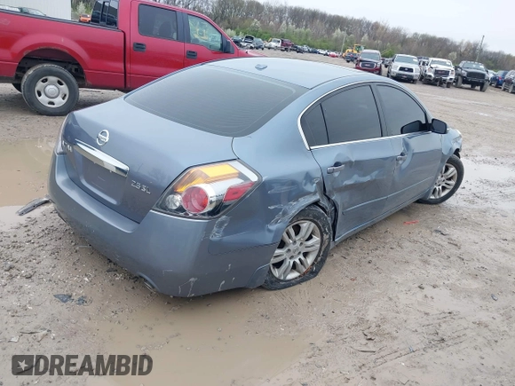 2012 Nissan Altima 2.5 S with VIN 1N4AL2AP3CN404443, listed as a IAAI auction lot 41965031 with 121,613 mi miles. Bid and sale history available at carsss.com. Image 4.