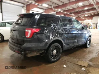2017 Ford Police Interceptor Utility с VIN 1FM5K8AR4HGD59085, выставлен на аукционе Copart как лот 44452555 с пробегом 115 098 миль миль и Чистый • Clean title. История ставок и продаж доступна на DreamBid. Изображение 3.
