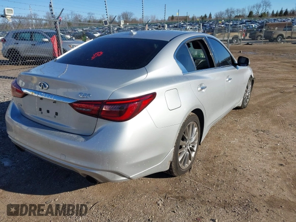 2018 Infiniti Q50 Luxe with VIN JN1EV7AR0JM433294, listed as a IAAI auction lot 41742303 with 62,217 mi miles and . Bid and sale history available at DreamBid. Image 4.