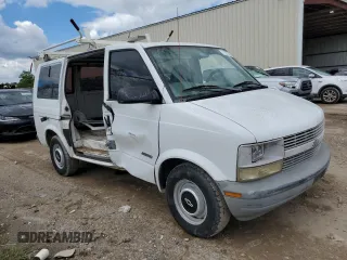 1998 Chevrolet Astro Cargo with VIN 1GCDM19W6WB178818, listed as a Copart auction lot 71222034 with 95,128 mi miles and Salvage Title. Bid and sale history available at carsss.com. Image 4.