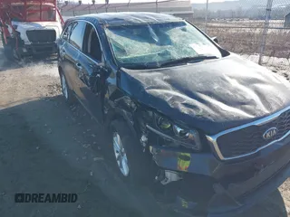 2019 Kia Sorento LX with VIN 5XYPG4A34KG509144, listed as a IAAI auction lot 41747105 with 129,874 mi miles. Bid and sale history available at carsss.com. Image 17.