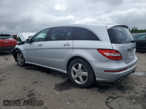 2011 Mercedes-Benz R 350 with VIN 4JGCB6FE1BA136496, listed as a Copart auction lot 58072355 with 151,858 mi miles and Salvage title. Bid and sale history available at DreamBid. Image 2.