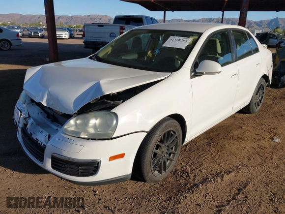 2009 Volkswagen Jetta S с VIN 3VWJZ71K79M040280, выставлен на аукционе IAAI как лот 42328383 с пробегом 160 072 миль миль и . История ставок и продаж доступна на DreamBid. Изображение 2.