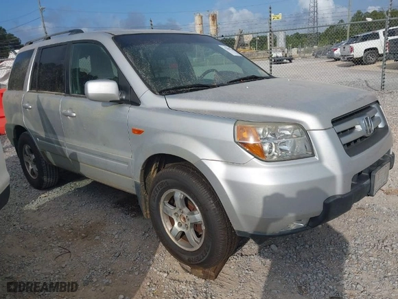 2006 Honda Pilot EX-L with VIN 5FNYF28506B005092, listed as a IAAI auction lot 42083249 with 199,361 mi miles. Bid and sale history available at carsss.com. Image 1.