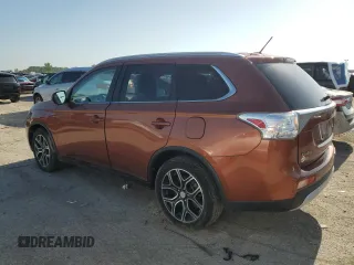 2015 Mitsubishi Outlander GT with VIN JA4JZ4AX5FZ005531, listed as a Copart auction lot 61829905 with 96,838 mi miles and Clean title. Bid and sale history available at DreamBid. Image 2.