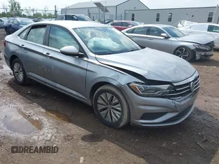 2019 Volkswagen Jetta S with VIN 3VWC57BUXKM249152, listed as a IAAI auction lot 42170262 with 86,735 mi miles and . Bid and sale history available at DreamBid. Image 1.