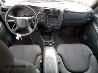 2004 Chevrolet S-10 LS with VIN 1GCDT13X94K104312, listed as a Copart auction lot 49689265 with 124,377 mi miles and Salvage Title. Bid and sale history available at DreamBid. Image 8.