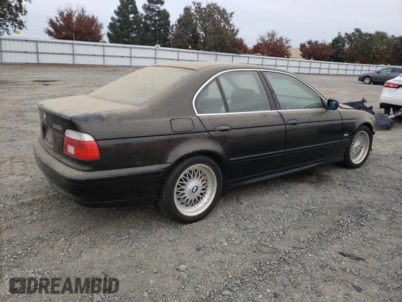 2001 BMW 5 Series 525iA with VIN WBADT434X1GX24833, listed as a Copart auction lot 81566024 with 134,128 mi miles and Salvage Title. Bid and sale history available at carsss.com. Image 3.