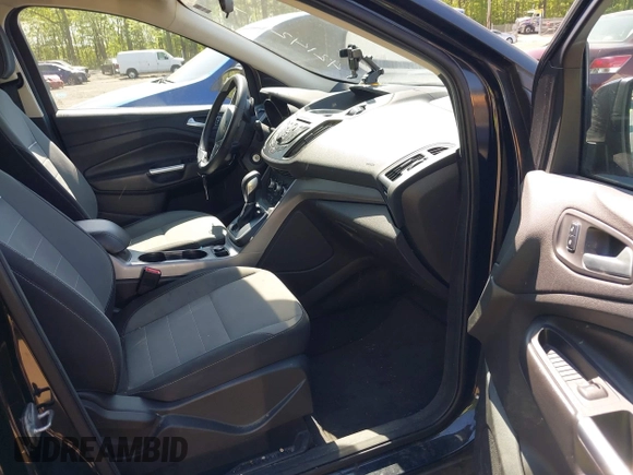 2014 Ford Escape SE with VIN 1FMCU0GX2EUB40356, listed as a IAAI auction lot 42142617 with 156,703 mi miles. Bid and sale history available at carsss.com. Image 5.