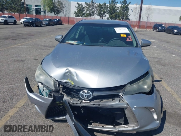 2015 Toyota Camry XLE z VIN 4T1BF1FK1FU040493, wystawiony jako IAAI lot #41767343 z przebiegiem 170 232 mil mil oraz . Historia ofert i sprzedaży dostępna na DreamBid. Obrazek 12.