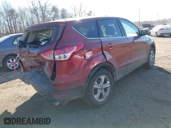 2015 Ford Escape SE with VIN 1FMCU9GX7FUC33881, listed as a IAAI auction lot 41397702 with 157,914 mi miles. Bid and sale history available at carsss.com. Image 4.