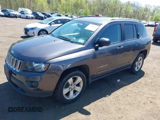 2016 Jeep Compass Sport with VIN 1C4NJDBB6GD501468, listed as a IAAI auction lot 42148412 with 187,418 mi miles. Bid and sale history available at carsss.com. Image 2.