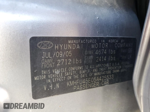 2005 Hyundai XG z VIN KMHFU45E05A425533, wystawiony jako Copart lot #59055494 z przebiegiem 157 456 mil mil oraz Szkoda całkowita • Salvage title. Historia ofert i sprzedaży dostępna na DreamBid. Obrazek 14.