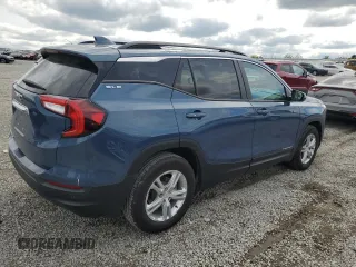 2024 GMC Terrain SLE z VIN 3GKALMEG2RL189604, wystawiony jako Copart lot #54004135 z przebiegiem 17 675 mil mil oraz Szkoda całkowita • Salvage title. Historia ofert i sprzedaży dostępna na DreamBid. Obrazek 3.