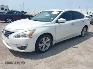 2015 Nissan Altima 2.5 z VIN 1N4AL3AP1FC594152, wystawiony jako IAAI lot #42392043 z przebiegiem 205 410 mil mil oraz . Historia ofert i sprzedaży dostępna na DreamBid. Obrazek 2.