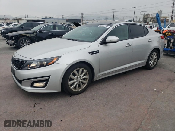 2015 Kia Optima EX z VIN 5XXGN4A71FG396076, wystawiony jako Copart lot #55306755 z przebiegiem 59 330 mil mil oraz Szkoda całkowita • Salvage title. Historia ofert i sprzedaży dostępna na DreamBid. Obrazek 1.