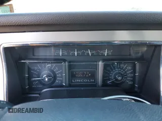 2008 Lincoln Navigator z VIN 5LMFU28518LJ06891, wystawiony jako Copart lot #46435275 z przebiegiem 192 856 mil mil oraz Szkoda całkowita • Salvage title. Historia ofert i sprzedaży dostępna na DreamBid. Obrazek 9.
