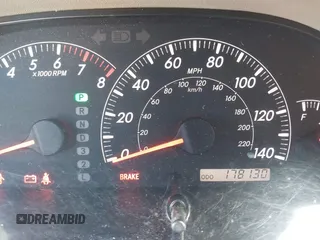 2006 Toyota Camry STD z VIN 4T1BE32KX6U671991, wystawiony jako IAAI lot #42348331 z przebiegiem 178 130 mil mil oraz . Historia ofert i sprzedaży dostępna na DreamBid. Obrazek 7.