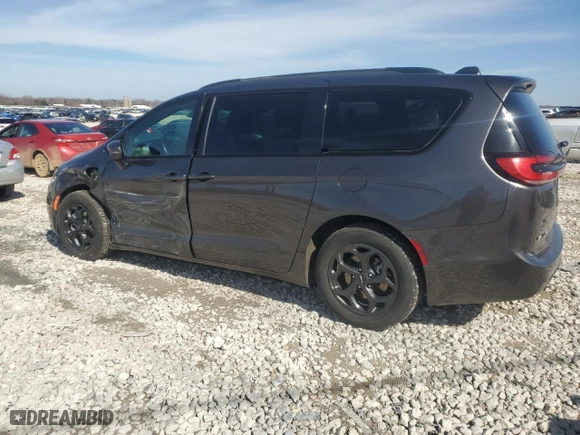 2021 Chrysler Pacifica Hybrid Touring L with VIN 2C4RC1L76MR526898, listed as a Copart auction lot 48133815 with 73,274 mi miles and Salvage Title. Bid and sale history available at carsss.com. Image 2.
