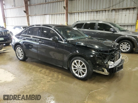 2020 Mercedes-Benz A 220 z VIN W1K3G4EB5LW045467, wystawiony jako Copart lot #50839145 z przebiegiem 104 704 mil mil oraz Szkoda całkowita • Salvage title. Historia ofert i sprzedaży dostępna na DreamBid. Obrazek 4.
