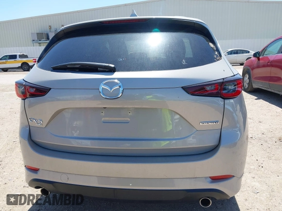 2025 Mazda CX-5 2.5 S Preferred Package with VIN JM3KFBCL0S0621578, listed as a IAAI auction lot 41993462 with 1,498 mi miles. Bid and sale history available at carsss.com. Image 16.