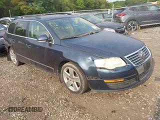 2008 Volkswagen Passat Komfort with VIN WVWLK73C08E195361, listed as a IAAI auction lot 42499475 with Not provided miles and . Bid and sale history available at DreamBid. Image 1.