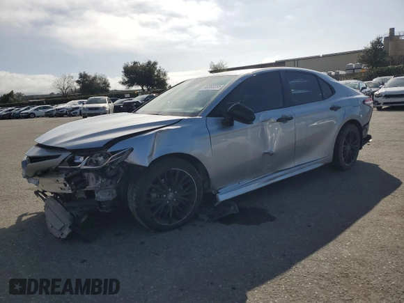 2020 Toyota Camry SE with VIN 4T1G11AK2LU322195, listed as a Copart auction lot 48366355 with 93,451 mi miles and Salvage Title. Bid and sale history available at carsss.com. Image 1.