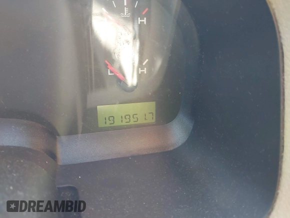 2006 Ford F-150 XL with VIN 1FTRF12266NA38421, listed as a IAAI auction lot 42056774 with 191,951 mi miles and . Bid and sale history available at DreamBid. Image 7.