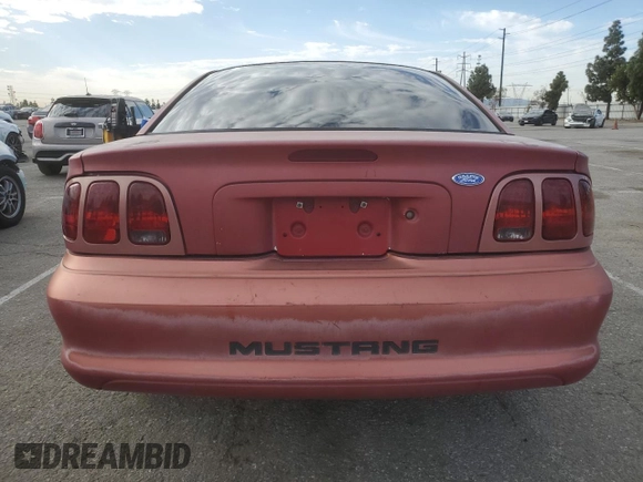 1995 Ford Mustang with VIN 1FALP4046SF283514, listed as a Copart auction lot 47492825 with 121,272 mi miles and Clean Title. Bid and sale history available at carsss.com. Image 6.