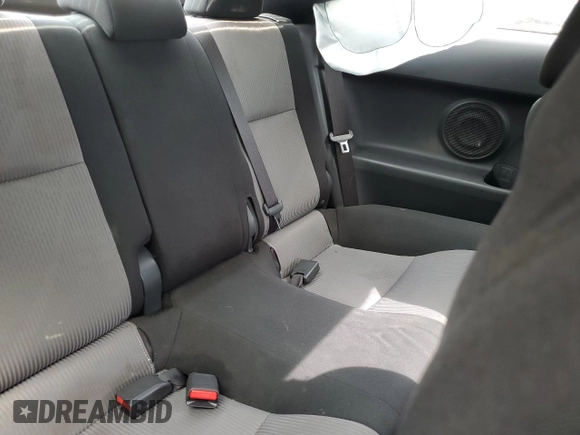 2016 Scion tC z VIN JTKJF5C75GJ013834, wystawiony jako Copart lot #53867955 z przebiegiem 245 467 mil mil oraz Szkody całkowita. Historia ofert i sprzedaży dostępna na DreamBid. Obrazek 10.