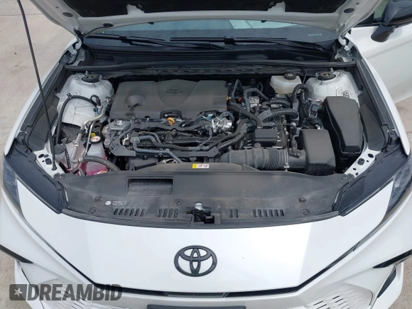 2025 Toyota Camry LE z VIN 4T1DAACK2SU016483, wystawiony jako IAAI lot #42123233 z przebiegiem 19 686 mil mil oraz . Historia ofert i sprzedaży dostępna na DreamBid. Obrazek 10.