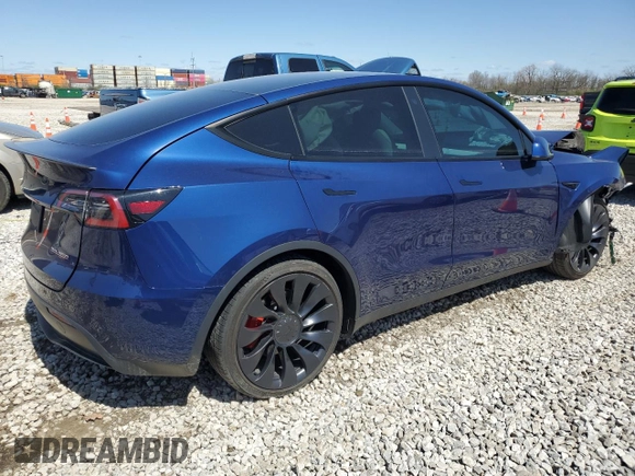 2022 Tesla Model Y Performance z VIN 7SAYGDEF2NF461103, wystawiony jako Copart lot #52198205 z przebiegiem 33 576 mil mil oraz Szkoda całkowita • Salvage title. Historia ofert i sprzedaży dostępna na DreamBid. Obrazek 3.