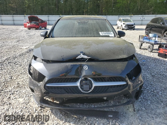 2019 Mercedes-Benz A 220 z VIN WDD3G4FB9KW002196, wystawiony jako Copart lot #51649885 z przebiegiem 119 252 mil mil oraz Szkoda całkowita • Salvage title. Historia ofert i sprzedaży dostępna na DreamBid. Obrazek 5.