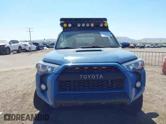 2018 Toyota 4Runner SR5 z VIN JTEBU5JR5J5488241, wystawiony jako IAAI lot #41997070 z przebiegiem 68 551 mil mil oraz . Historia ofert i sprzedaży dostępna na DreamBid. Obrazek 12.