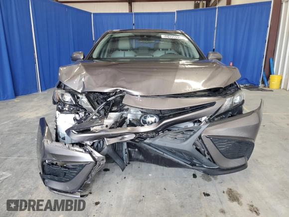 2021 Toyota Camry SE Nightshade with VIN 4T1G11AK7MU600946, listed as a Copart auction lot 52495695 with 76,141 mi miles and Clean Title. Bid and sale history available at carsss.com. Image 5.