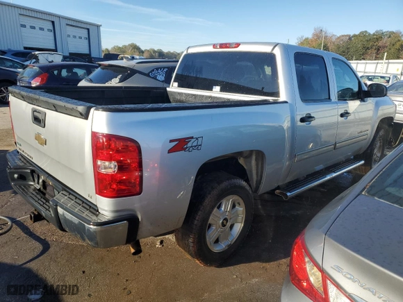 2012 Chevrolet Silverado 1500 LT with VIN 3GCPKSE7XCG168562, listed as a Copart auction lot 83362614 with 207,537 mi miles and Salvage Title. Bid and sale history available at carsss.com. Image 3.